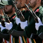 Ingiltereden irana tarihi hamle devrim muhafizlari resmen teror orgutu ilan edildi DI8sF7DK